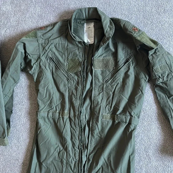 USAF Green Flyers Coveralls Conductive Fiber 42R EUC Maj. Patches - Picture 2 of 8